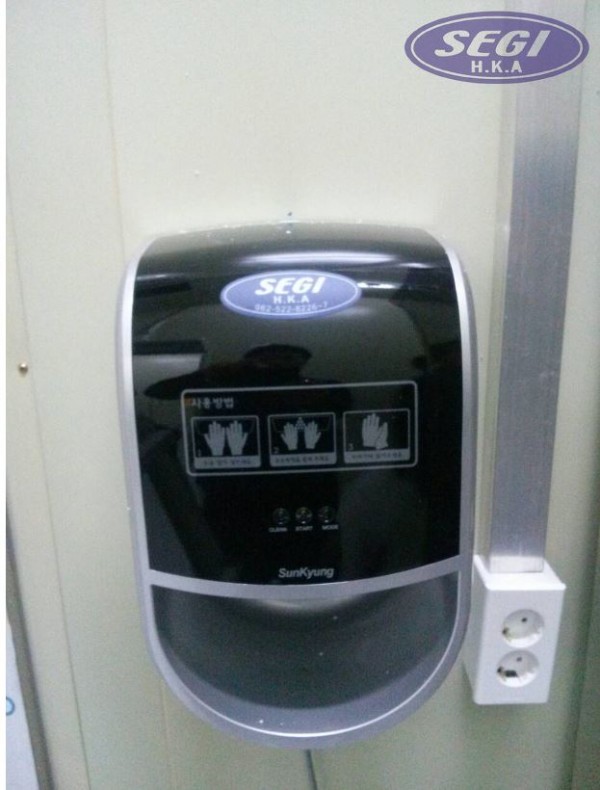 b3e11cd0ea83fe65a7939aafbda21819_1528694