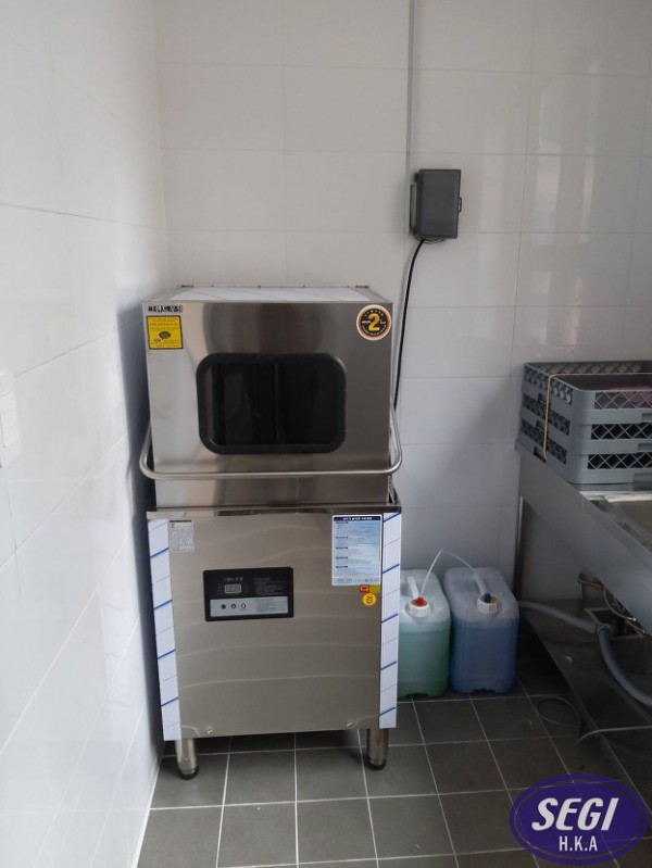 55c99ea58e972b2ece08cf6a316a3bc8_1581055