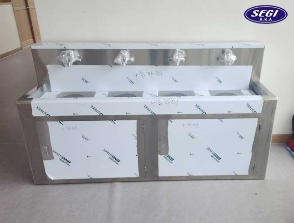 239905f1998fcaf5037fe4429dfc1148_1765775